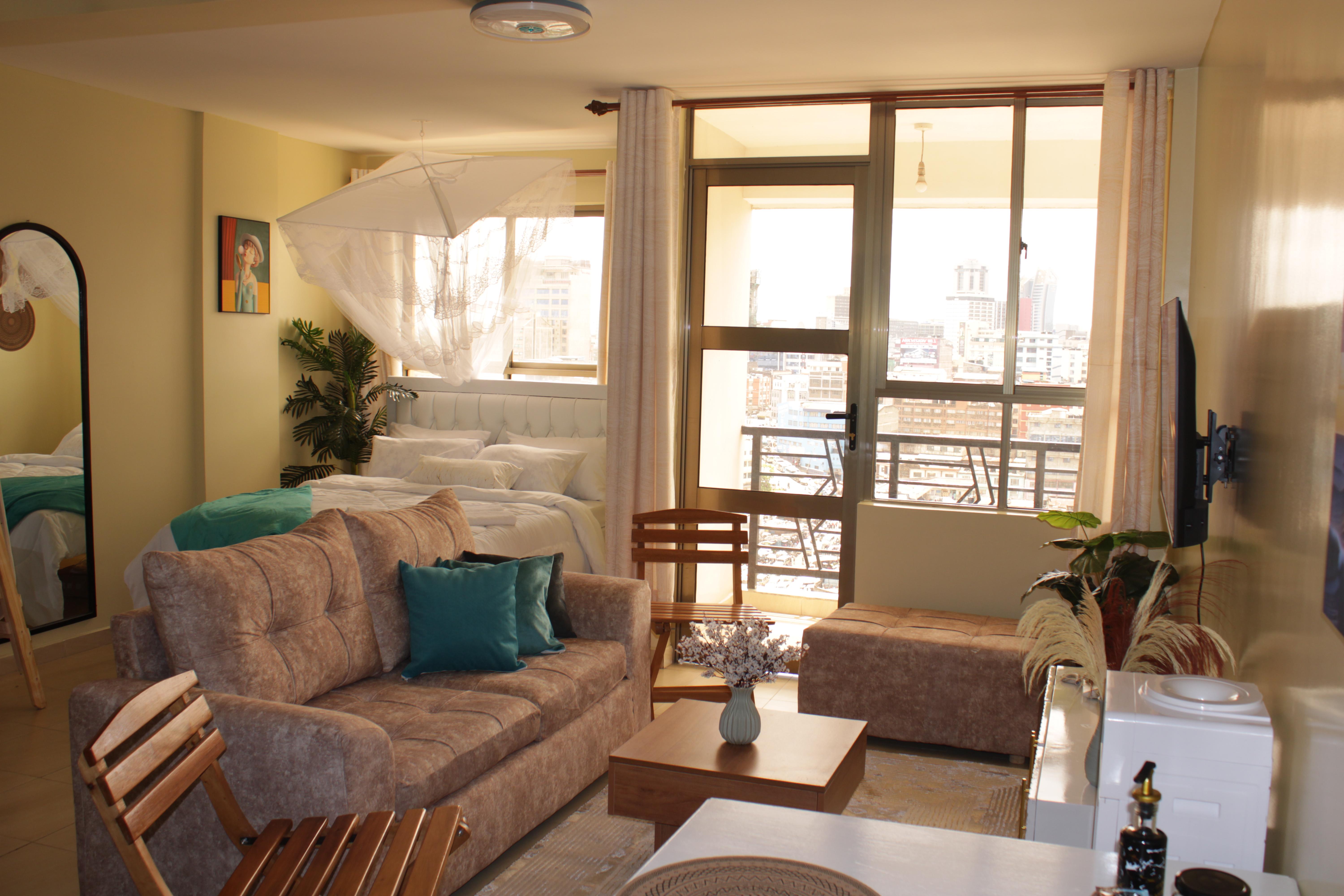 Executive Studio Apartment - IMG_2972.JPG