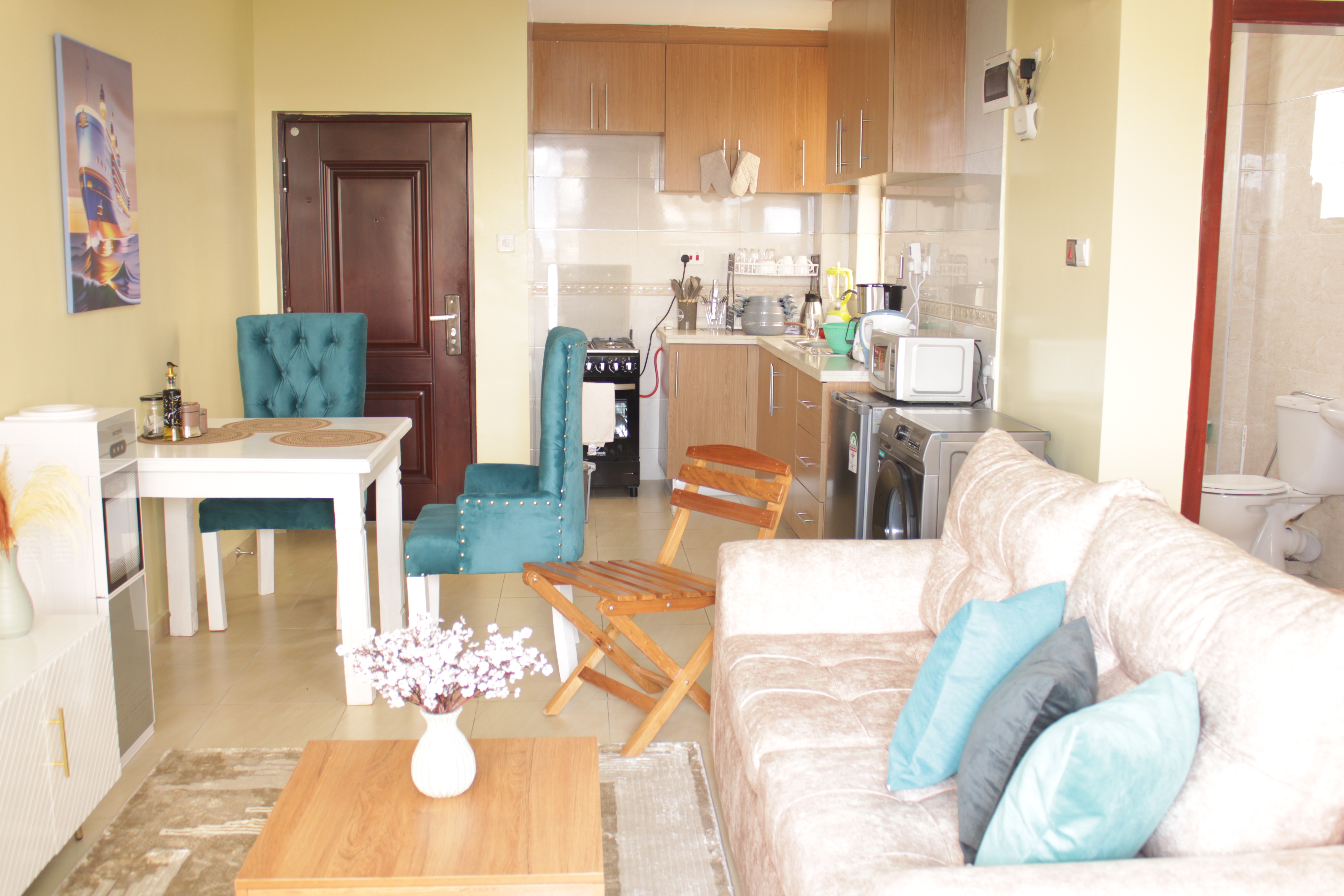 Executive Studio Apartment - IMG_3015.JPG